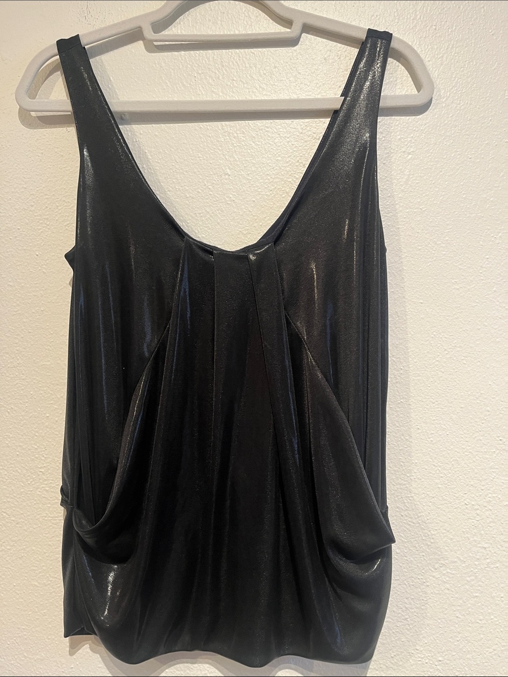 Diane Von Furstenberg Sleeveless Shiny Black Draped Tank Top Classy!